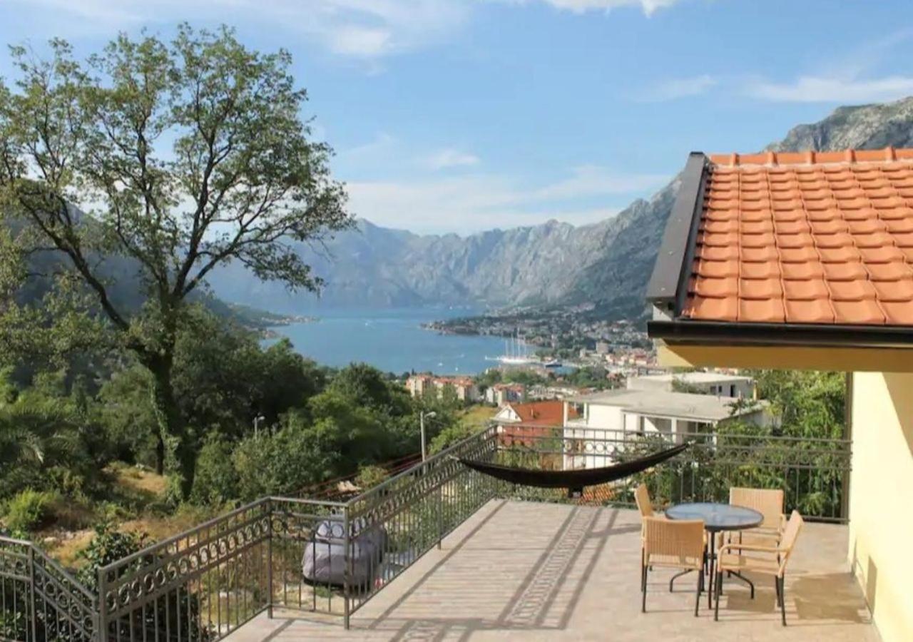 3-Bedroom Apartment With Panoramic Bay Views Kotor Eksteriør billede