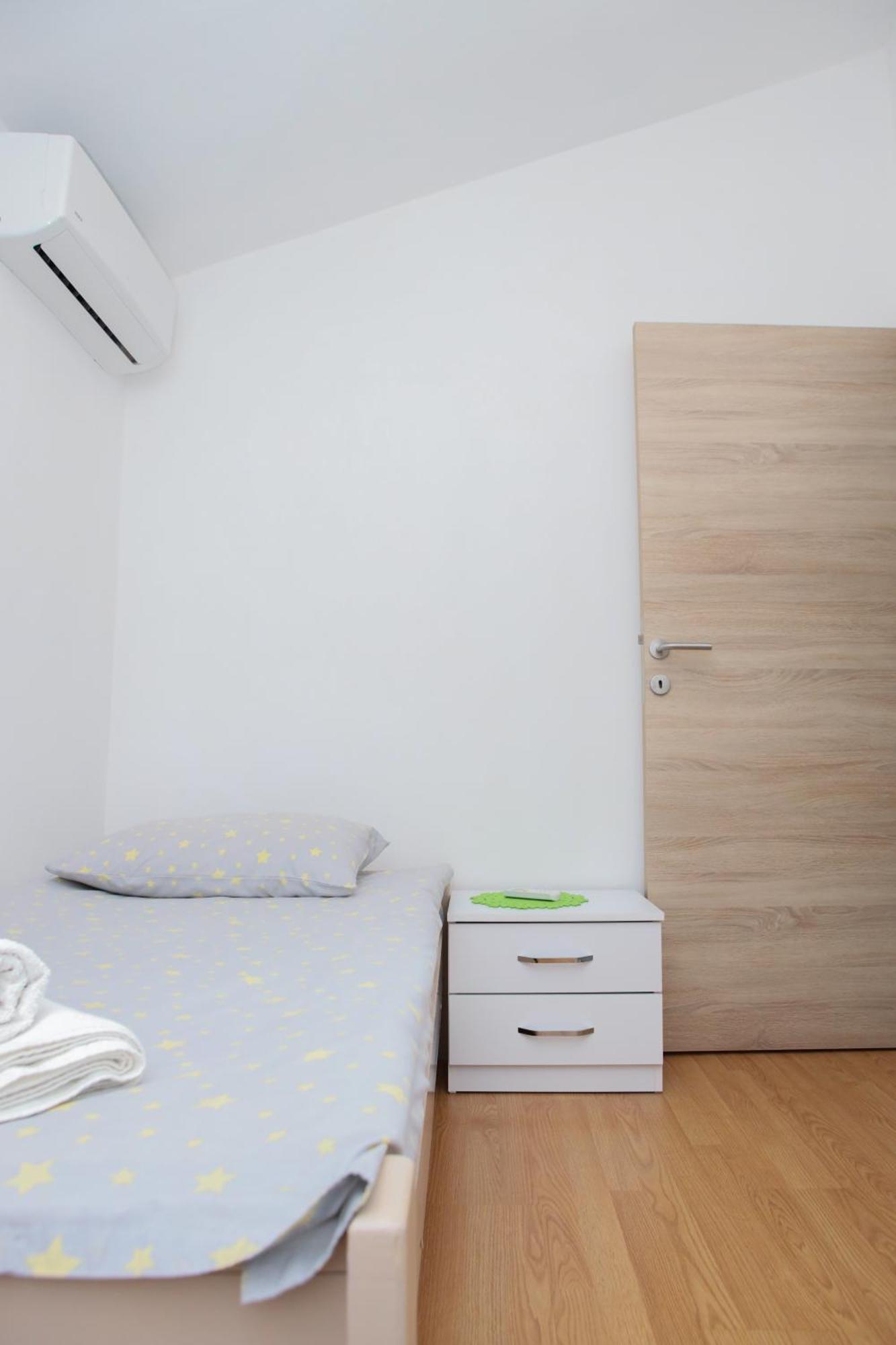 3-Bedroom Apartment With Panoramic Bay Views Kotor Eksteriør billede