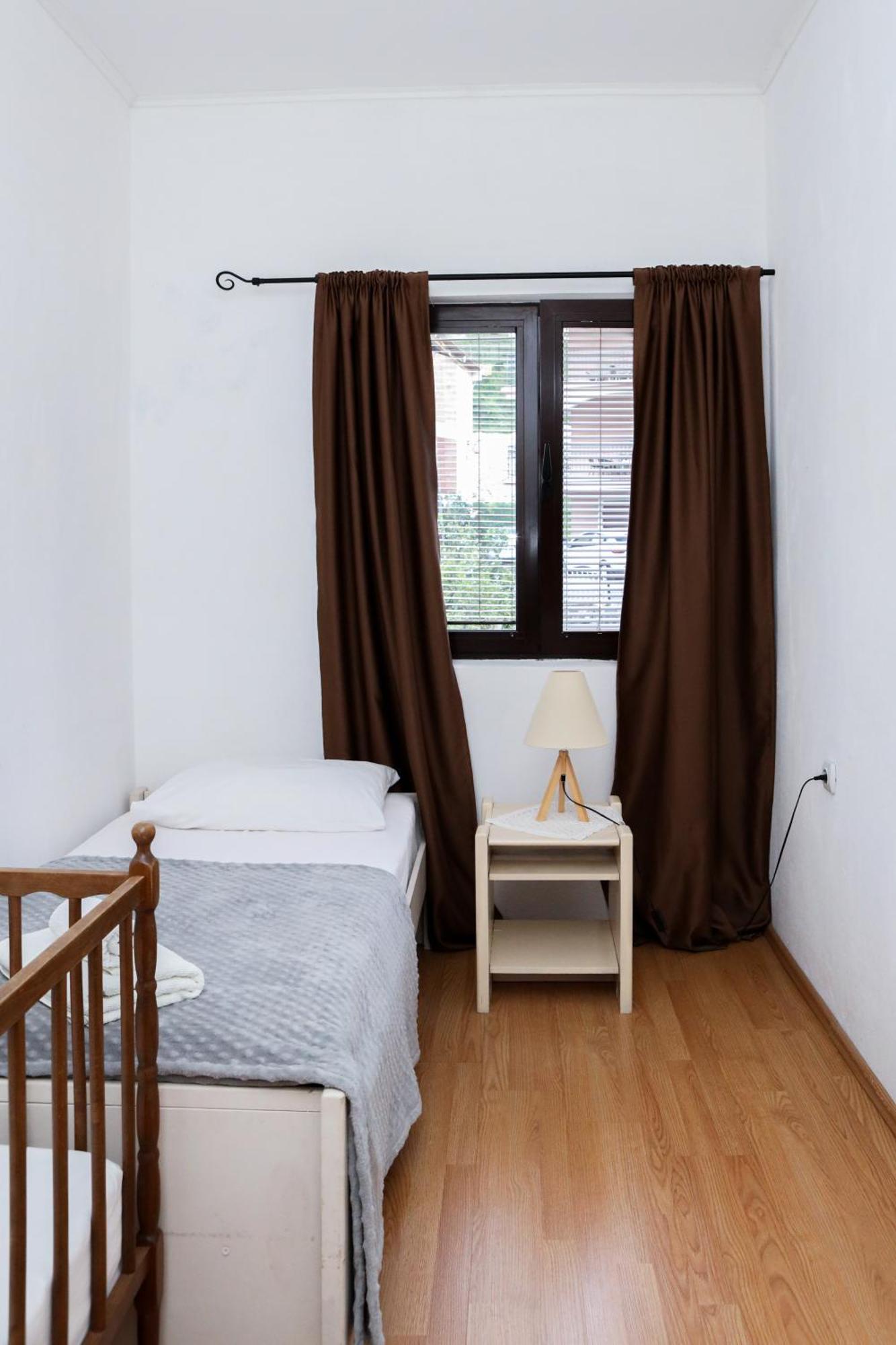 3-Bedroom Apartment With Panoramic Bay Views Kotor Eksteriør billede